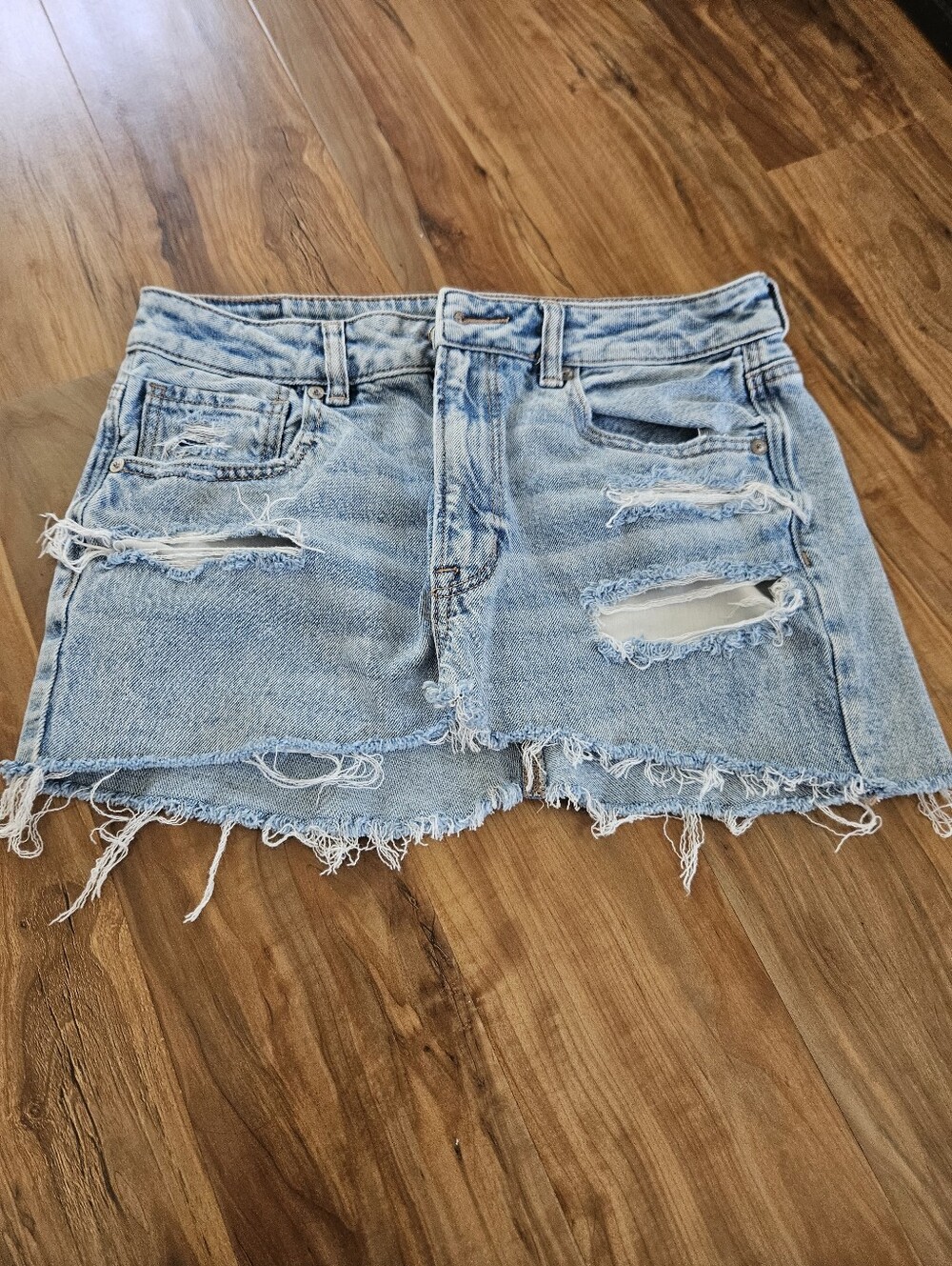American Eagle Outfitters Light Blue Distressed Denim Mini Skirt Size 8
